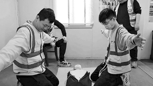 项目工地开展急救培训