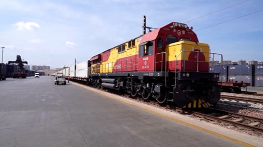 中老铁路客货两?#32;一季度累计发送旅客超574万人? title=