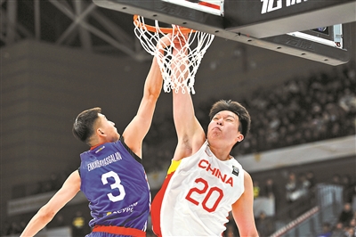 青岛队中锋杨瀚森今年不参加NBA选秀 青岛队中锋杨瀚森今年不参加NBA选秀