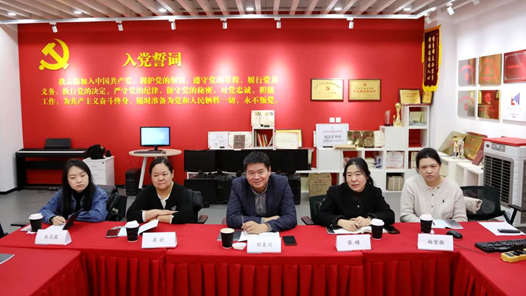 党员帮带实现“双提升? title=