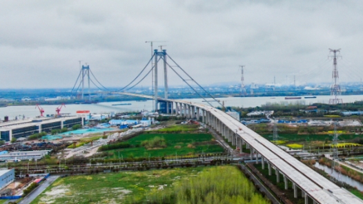 1560米一跨过江！南京龙潭长江大桥主桥合龙