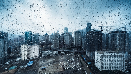 受暴雨影?#32;广铁管内部分列车限速运?#32;将出现不同程度晚? title=