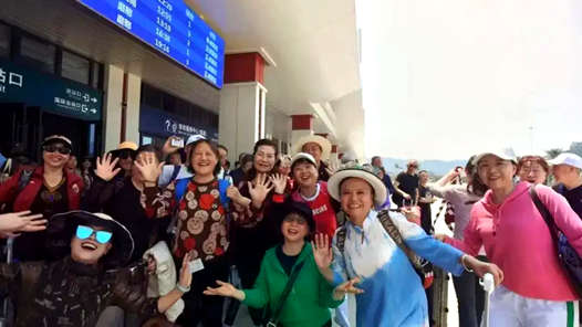 云南磨憨口岸迎来边境旅游? title=