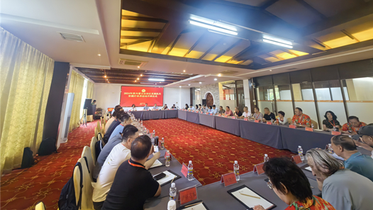 内蒙古自治区直属机关工会工委组织劳动模范开展疗休养