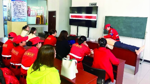 张家口桥西区：家政培训助妇女“家门口”就? title=