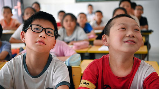 湖北多地发出《关爱未成年人提示卡? title=